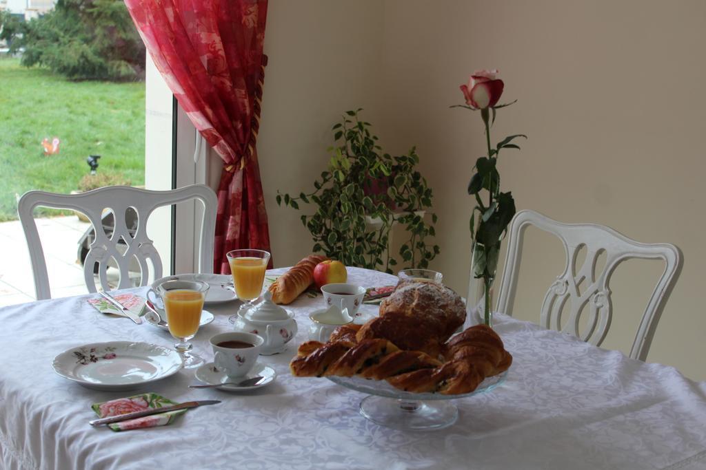 Le Clos Des Roses Saint-Règle Εξωτερικό φωτογραφία